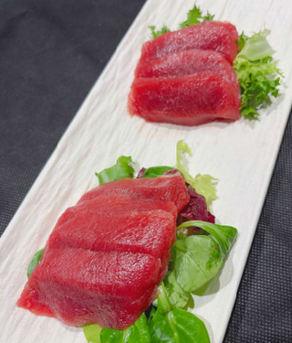 Sashimi De Atún (8 Uds.)