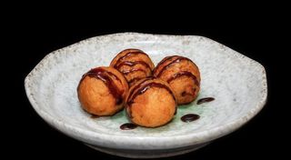 6. Takoyaki - 4 pezzi