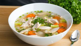 Пилешка супа