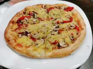 Coolinarika pizza (posna)
