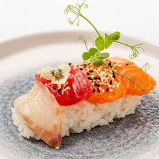 102. Chirashi misto - 12 pezzi