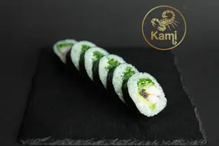 Futomaki z krewetką gotowaną