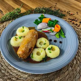 Zrazy wieprzowe w sosie pieczeniowym 500g