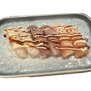 Nigiri flambè mix