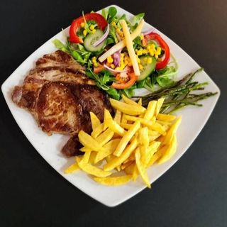 ½ Pollo A La Parrilla