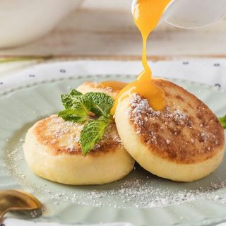 Сирнички з бананом (240/20г)