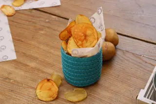 Домашно приготвен чипс от пресни картофи