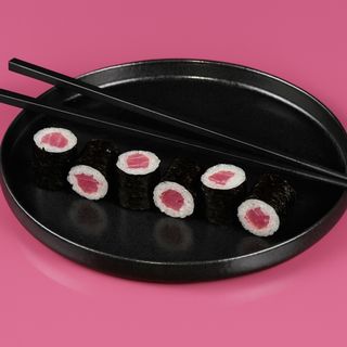 Рол з тунцем (95 г)