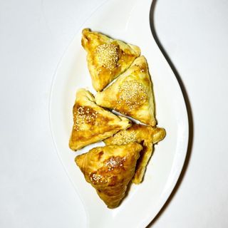 Самса с мясом