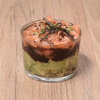 Tartar de salmón y aguacate