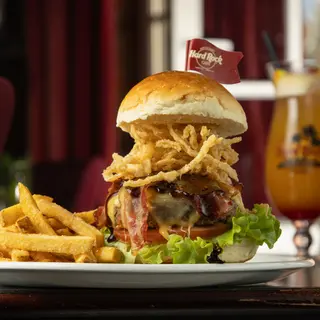 Bbq bacon cheeseburger