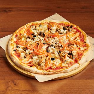 Пицца с курицей и грибами (30 см.)