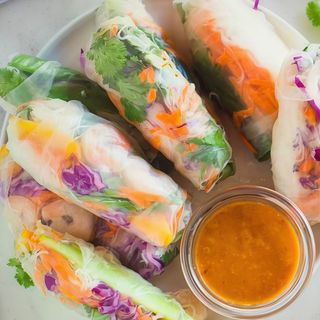 Fresh spring roll veg