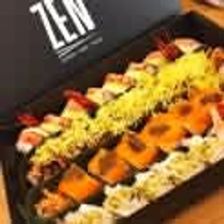 S114. Uramaki box special-32 pezzi