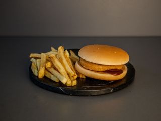 Combo Chicken Royal cu cartofi