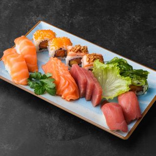 Salmon & Tuna Combo C5 (16 pieces)