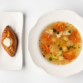 Уха из двух видов рыбы