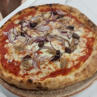 Pizza Sicilia Familiar (36 cm.)