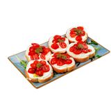 Брускети с доматена салца, моцарела, маслини, песто (6бр)