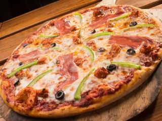 Pizza Especial De Carne (Mediana)