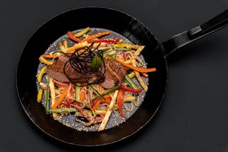 Piept de rață asiatic la wok