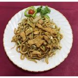 28. Pasta de udon con pollo