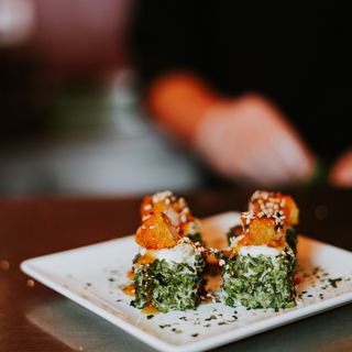 Uramaki Especial camarão 4 unidades