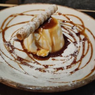 Panna Cotta Con Caramelo
