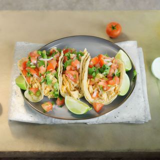 Tacos De Pollo (3 Uds.)