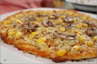 Large Chicken Mushroom Pizza