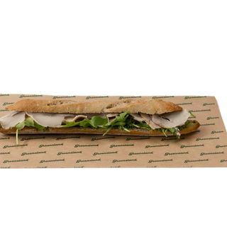 Flauta de aguacate y pavo