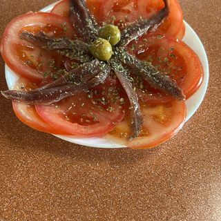 Tapa De Tomate Con Anchoas