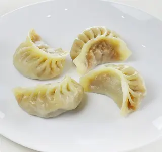 12. Gyoza cinese 4 pezzi