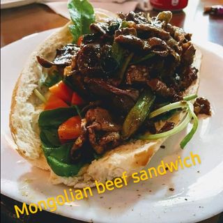 Mongolian beef, Sándwich