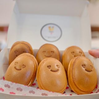 Smiling Eggs box 9 pz.