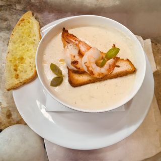 Zuppa porcini e scampi