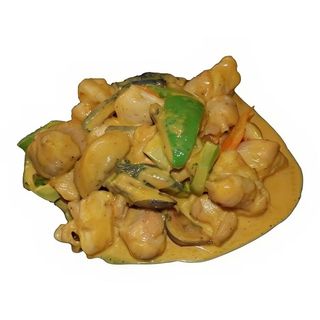 46. Pollo Con Salsa Curry