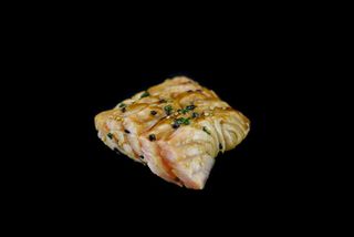 Sashimi de Salmão Braseado | 8 un