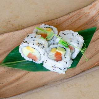 California Roll Salmão