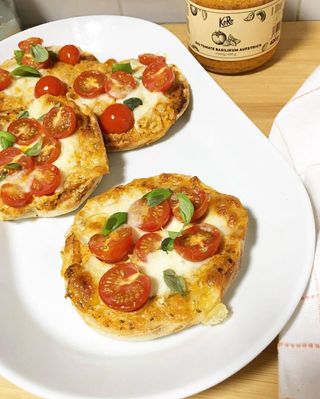 Bruschetta no Bolo do Caco