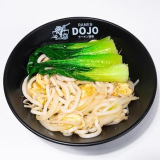Fideos udon vegetariano