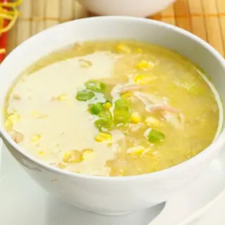 3A. Sopa de maíz con surimi