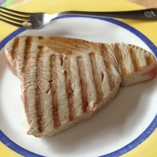 Atún A La Plancha