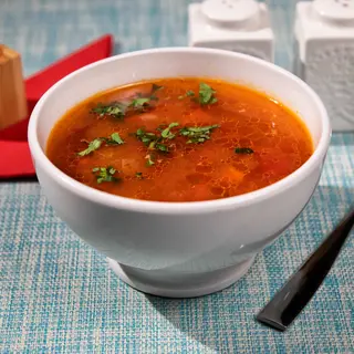 Ciorbă tradițională de văcuță cu multe legume