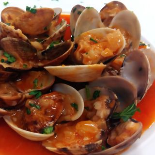 Almejas a la marinera 