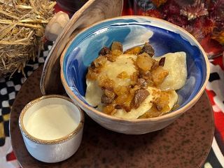 Вареники з картоплею та грибами (280g)