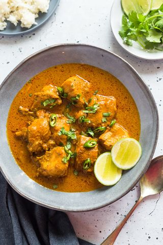 Sri Lankan chicken curry