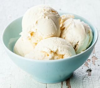 Мороженое ванильный 