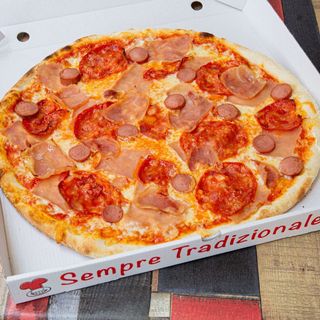 PIZZA CARNIVORA