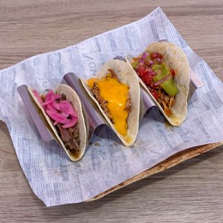 TRIO DE TACOS